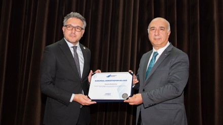 Selçuk Üniversitesi, YÖKAK Kurumsal Akreditasyon Belgesi’ni aldı